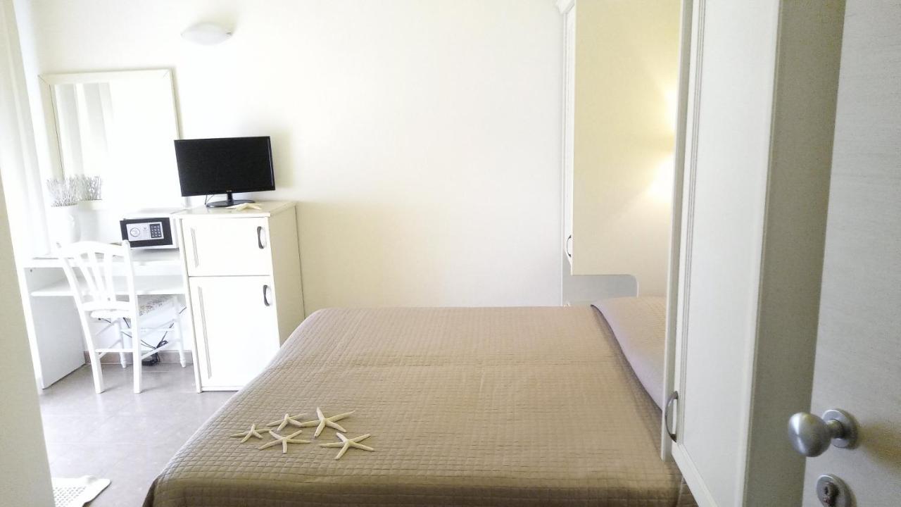 Hotel Philadelphia Cattolica Luaran gambar