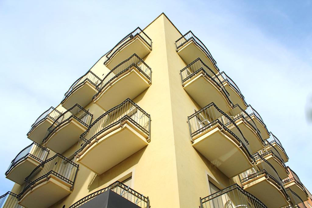 Hotel Philadelphia Cattolica Luaran gambar